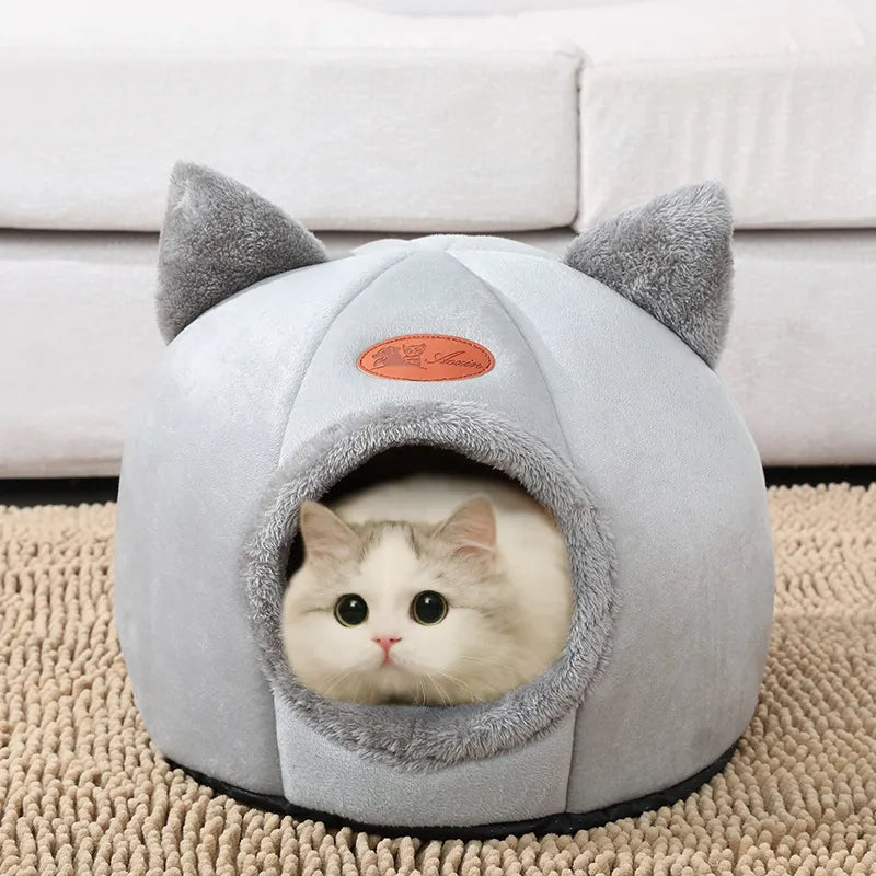 Little Winter Cat Bed Basket Cave - Cat Bed