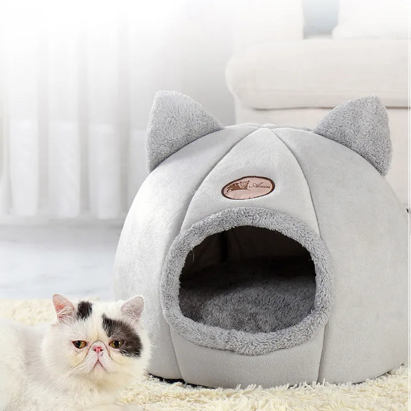 Little Winter Cat Bed Basket Cave - Cat Bed